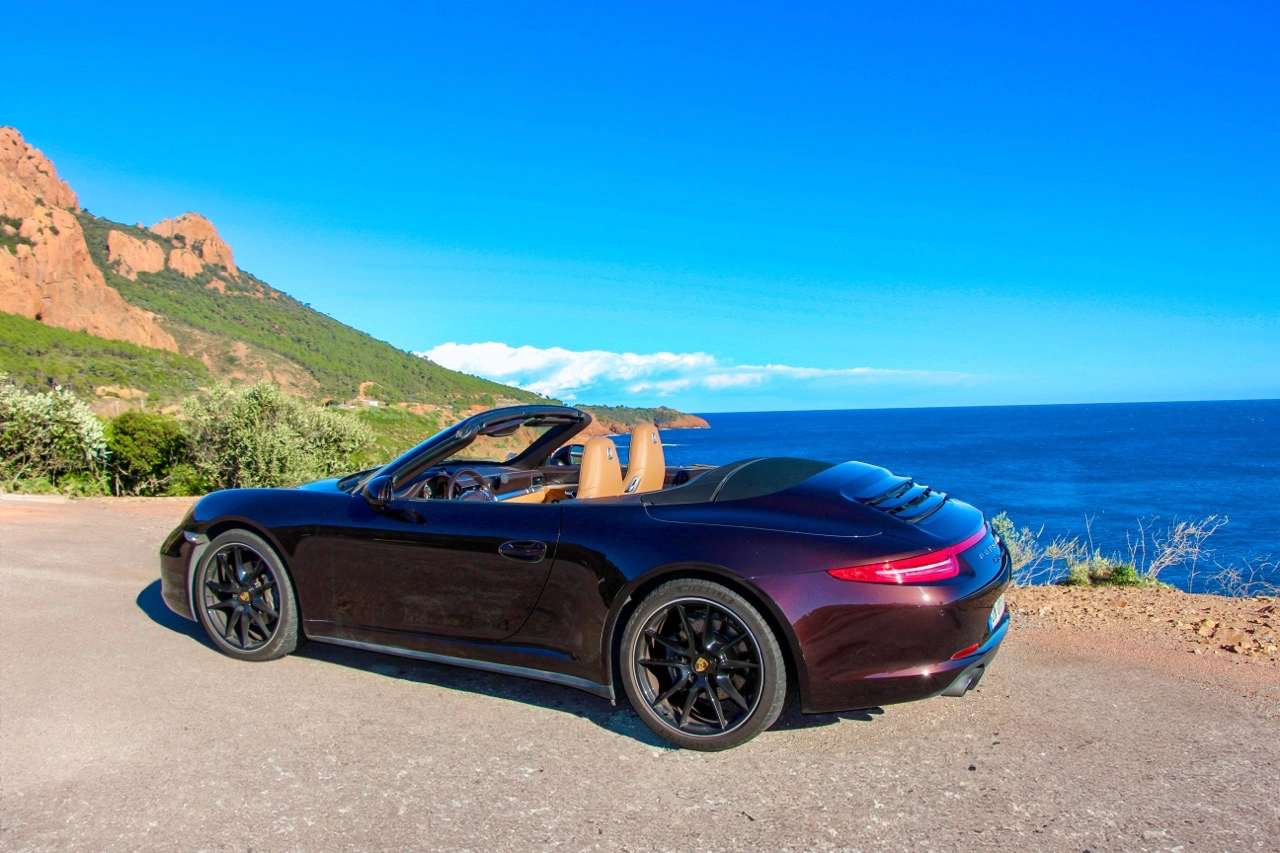 PORSCHE 911 Carrera 4 (991) 2