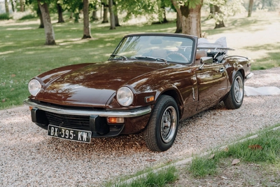 location TRIUMPH Spitfire 1500 FH à Saint-Michel-de-Rieufret