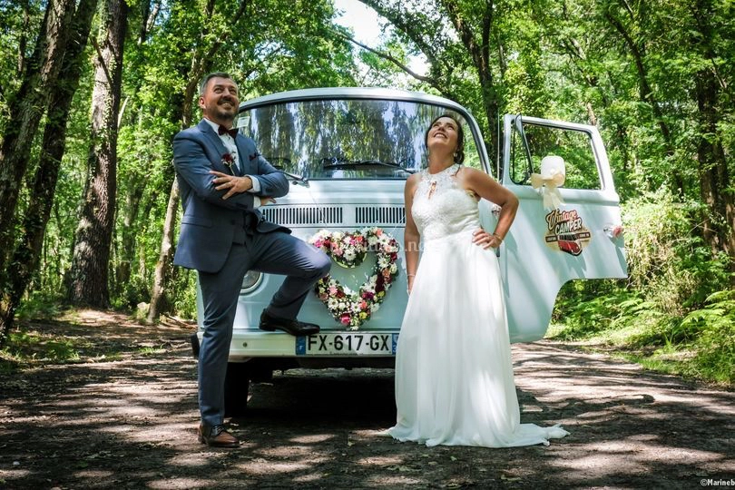 VOLKSWAGEN COMBI 1