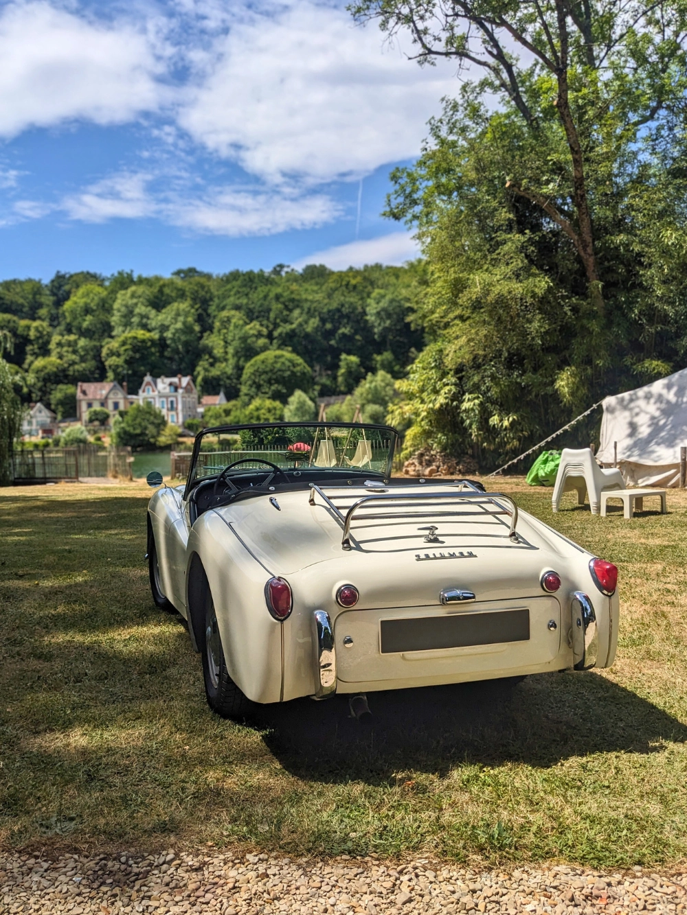 TRIUMPH TR3 1