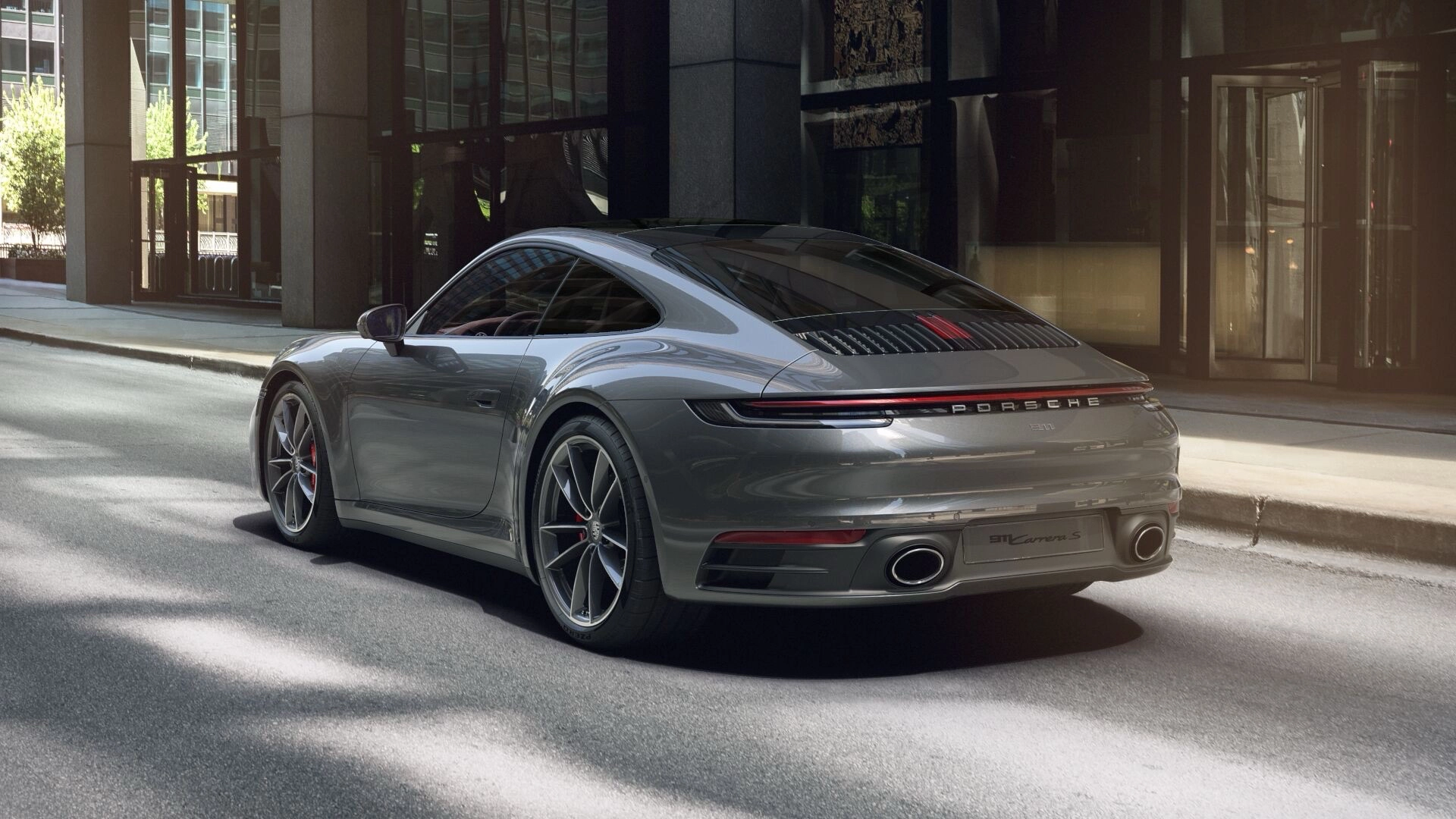 PORSCHE 911 4