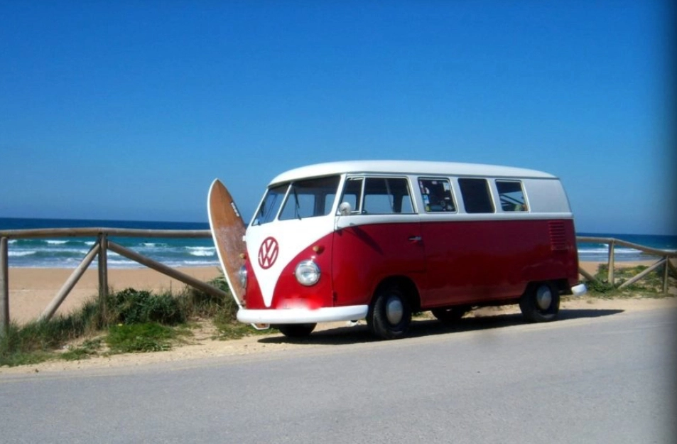 VOLKSWAGEN COMBI T1 0