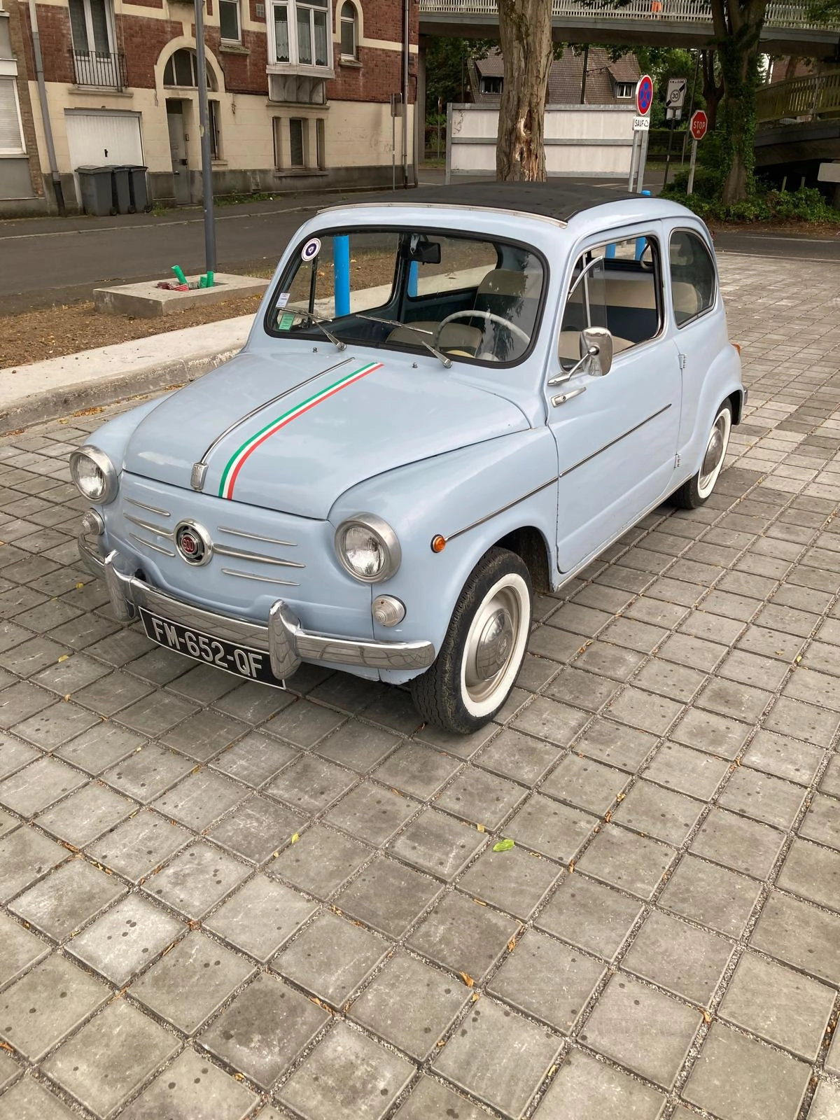 FIAT 600D 2