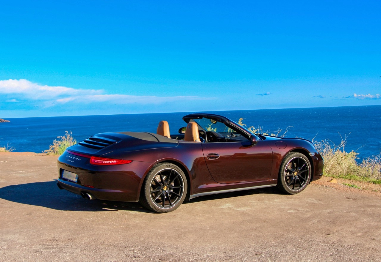 PORSCHE 911 Carrera 4 (991) 3