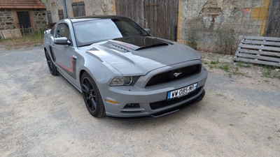 location FORD Mustang  à Paris
