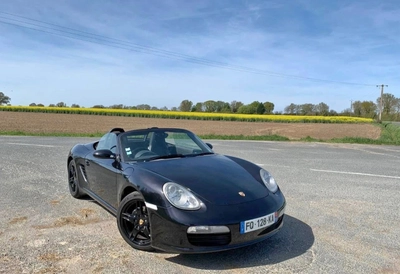 location PORSCHE Boxster à Paris