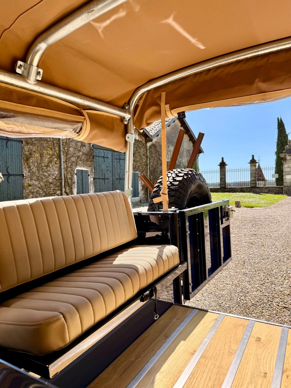 LAND ROVER Defender 90 6