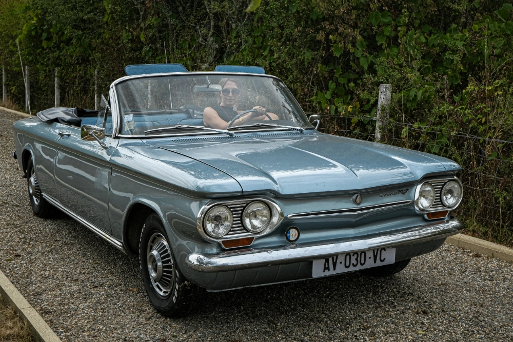 CHEVROLET Corvair 0
