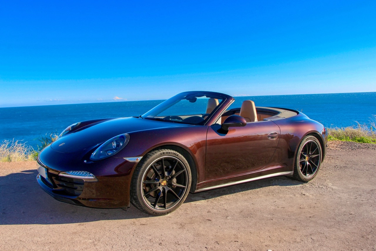 PORSCHE 911 Carrera 4 (991) 0