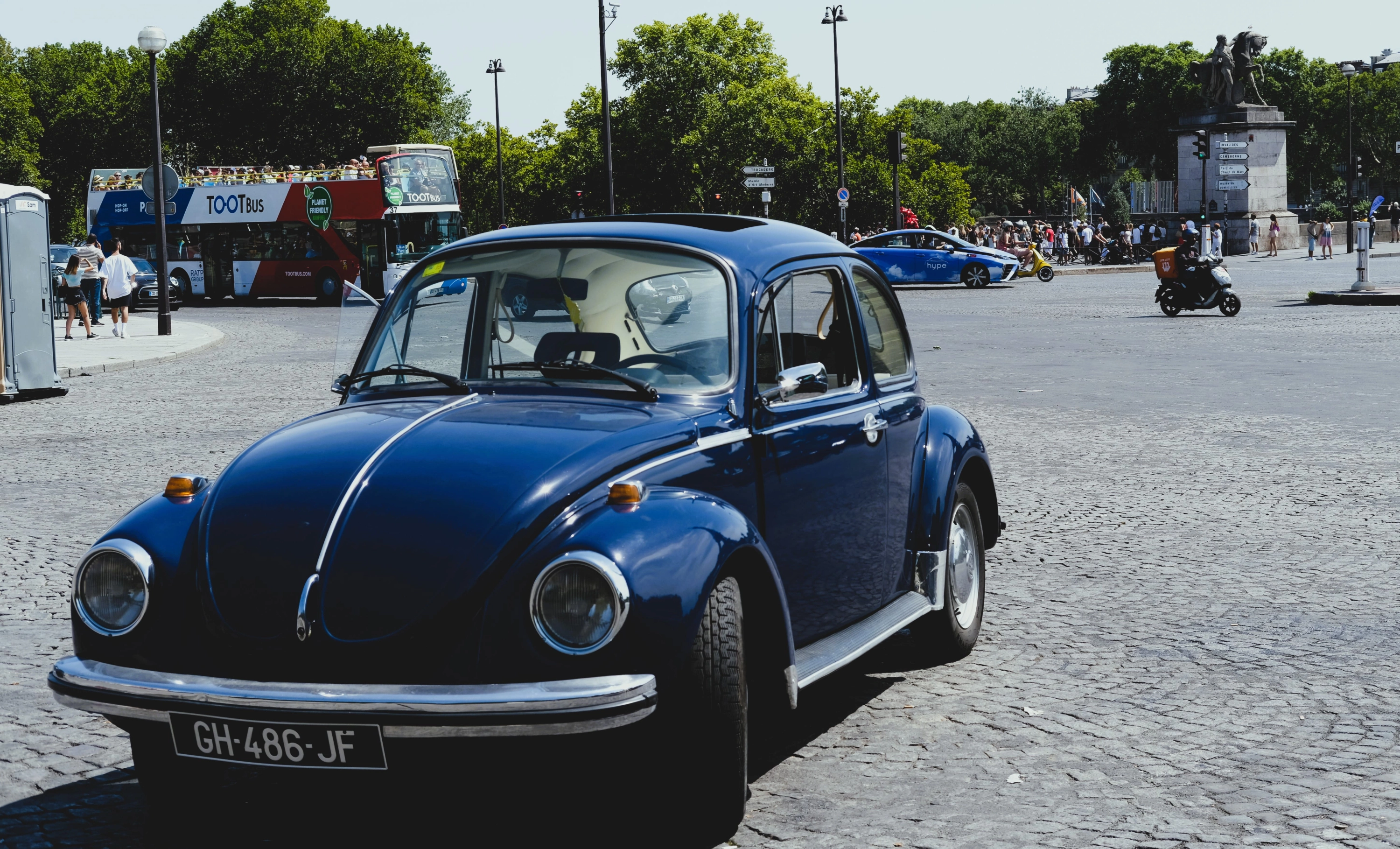 VOLKSWAGEN Coccinelle 1303 4