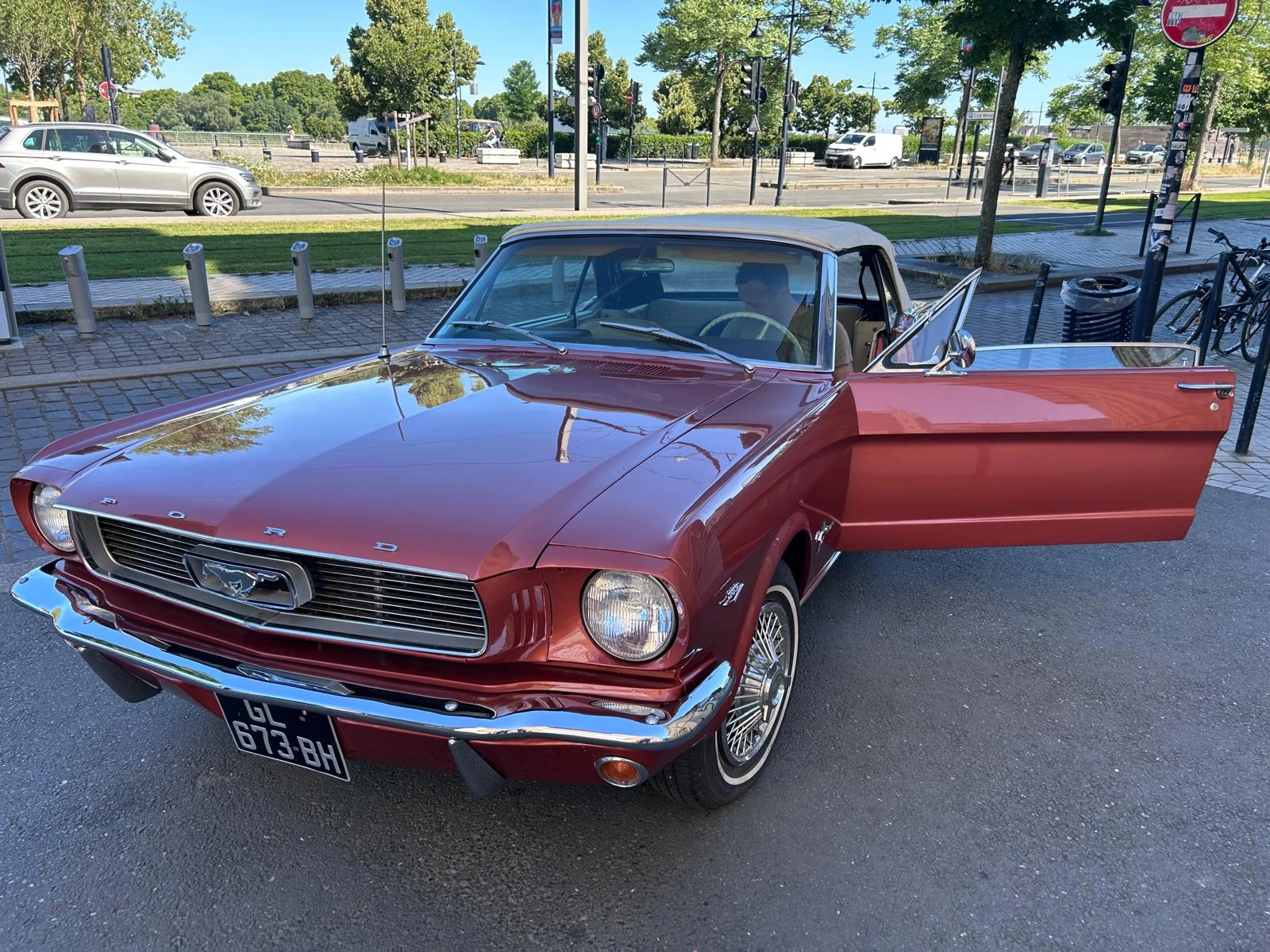 FORD Mustang 0