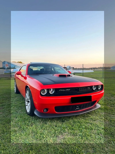 location DODGE Challenger R/T 50 à Lognes