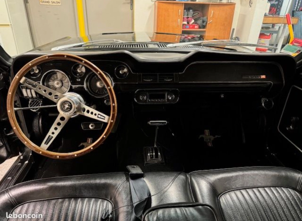 FORD Mustang coupé  5