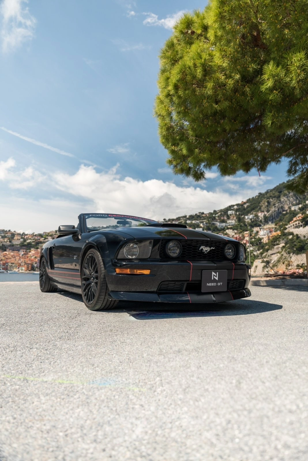 FORD MUSTANG GT 4