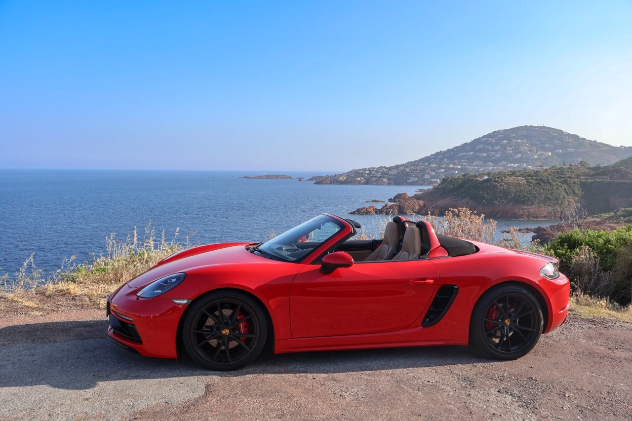 PORSCHE 718 Boxster S 1