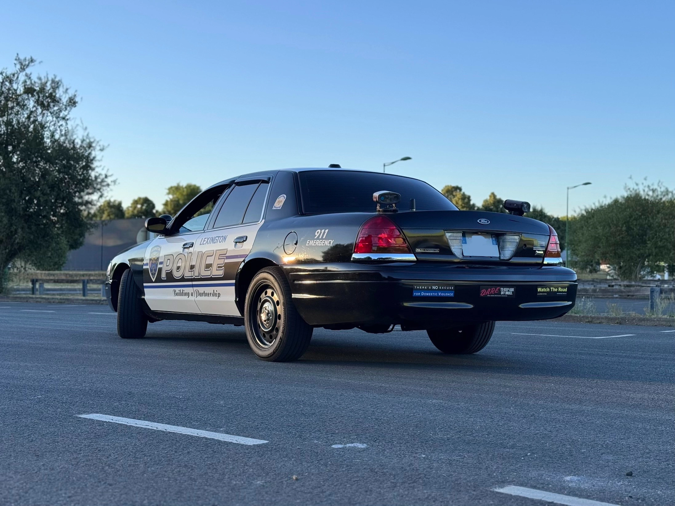 FORD Crown Victoria Police Interceptor 1