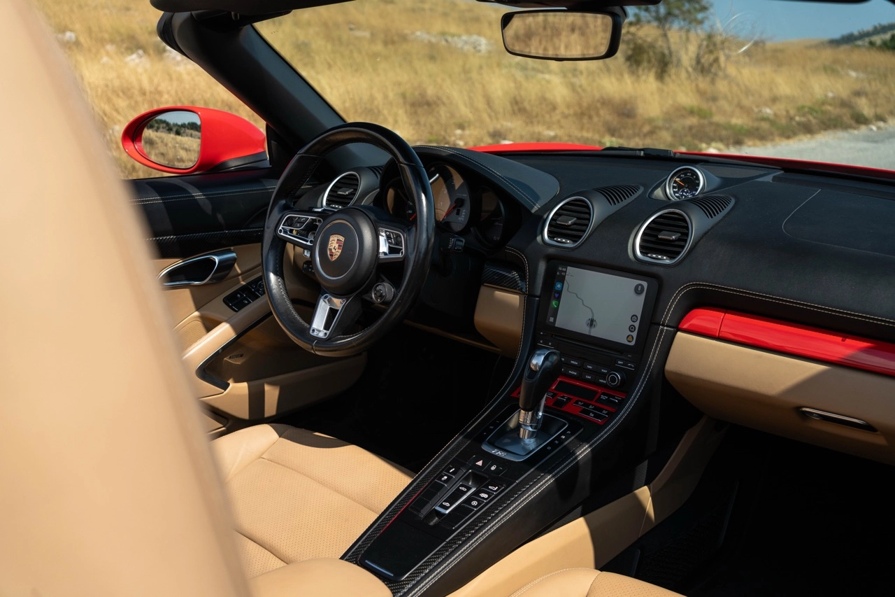 PORSCHE 718 Boxster S 7