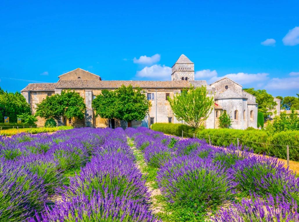 Location voiture ancienne Saint-Rémy-de-Provence