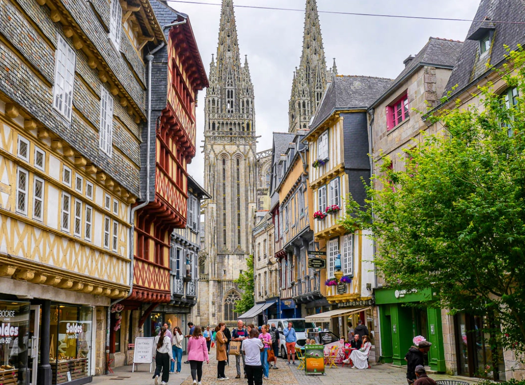 Location voiture ancienne Quimper