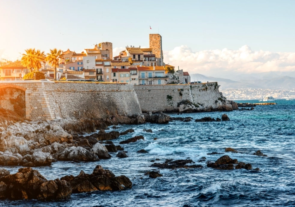 Location voiture ancienne Antibes