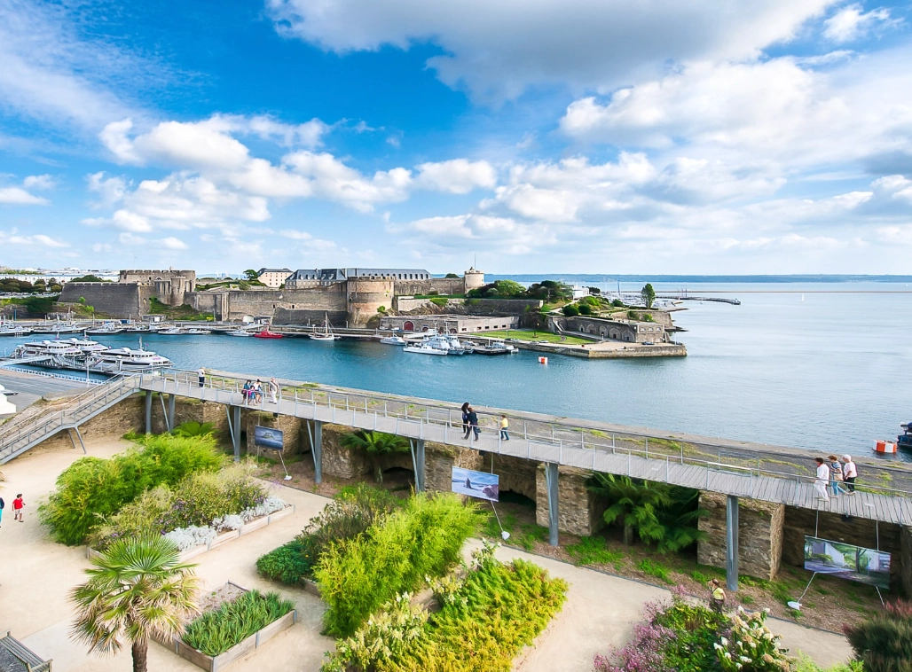 Location voiture ancienne Brest