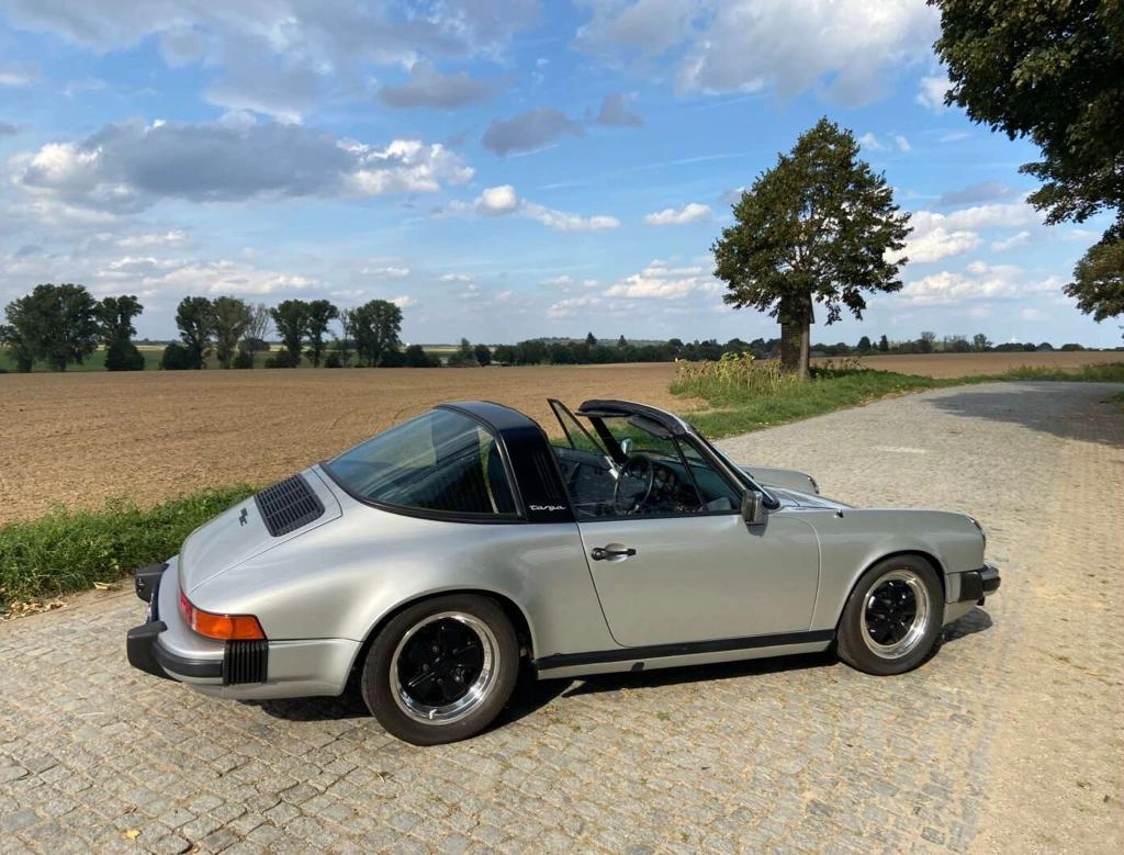 PORSCHE 911 3L SC 0